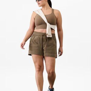 Athleta Trekkie North Mid Rise Short | Size 18 | NWT | Clay | Trail-Ready Perfor